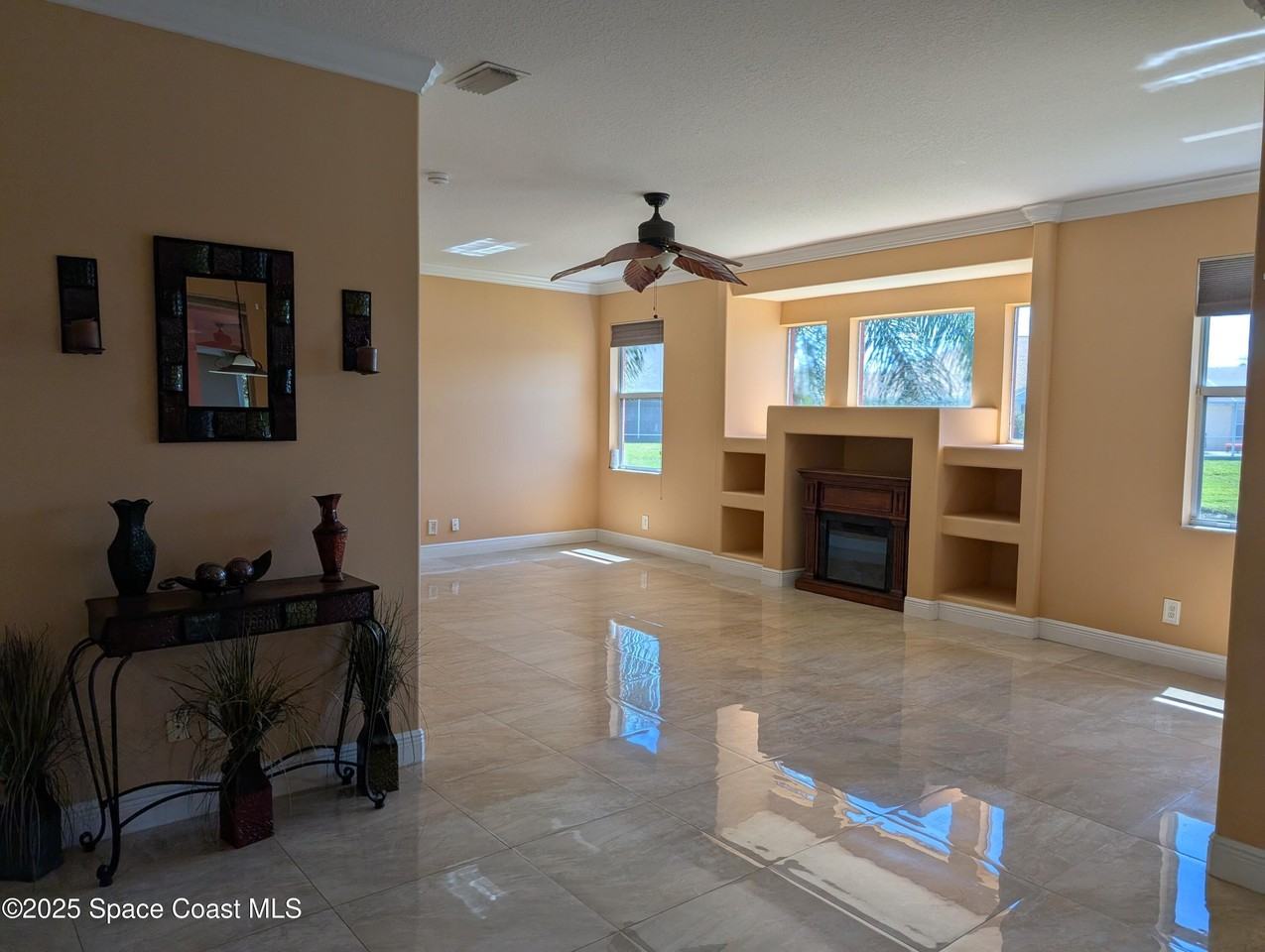 4109 Orion Way - Photo 7 of 35