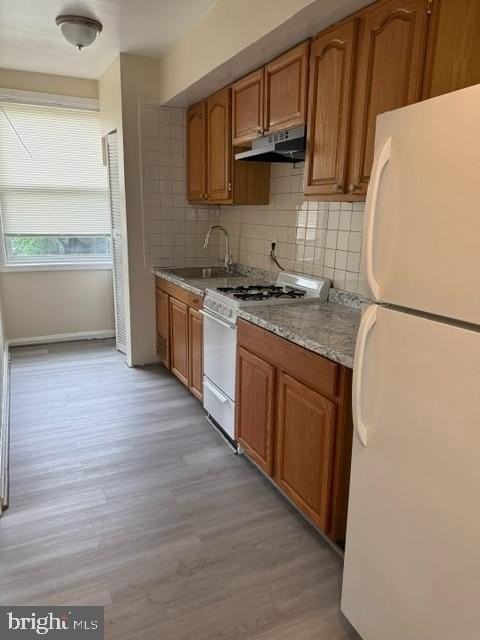 1014 48th Pl Ne #4 - Photo 4 of 4