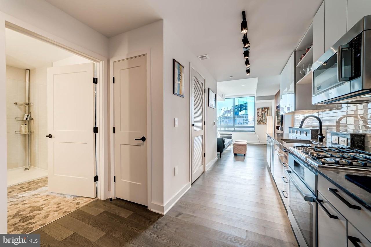 70 N St Se #N705 - Photo 3 of 41