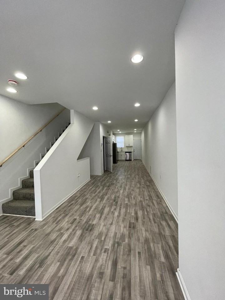 812 N Payson St - Photo 2 of 10