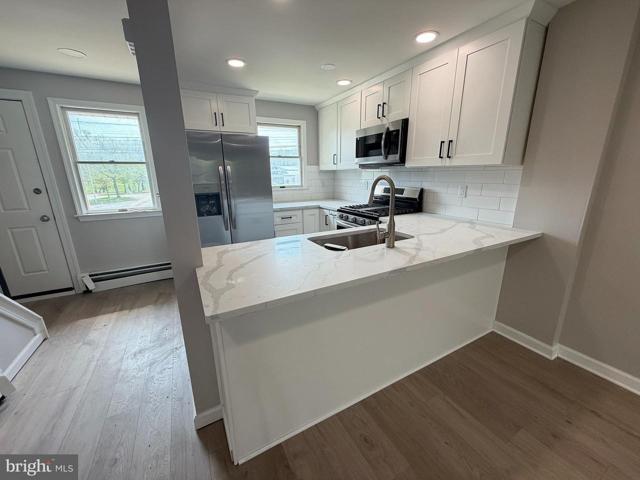 359 Whites Rd #B - Photo 3 of 19