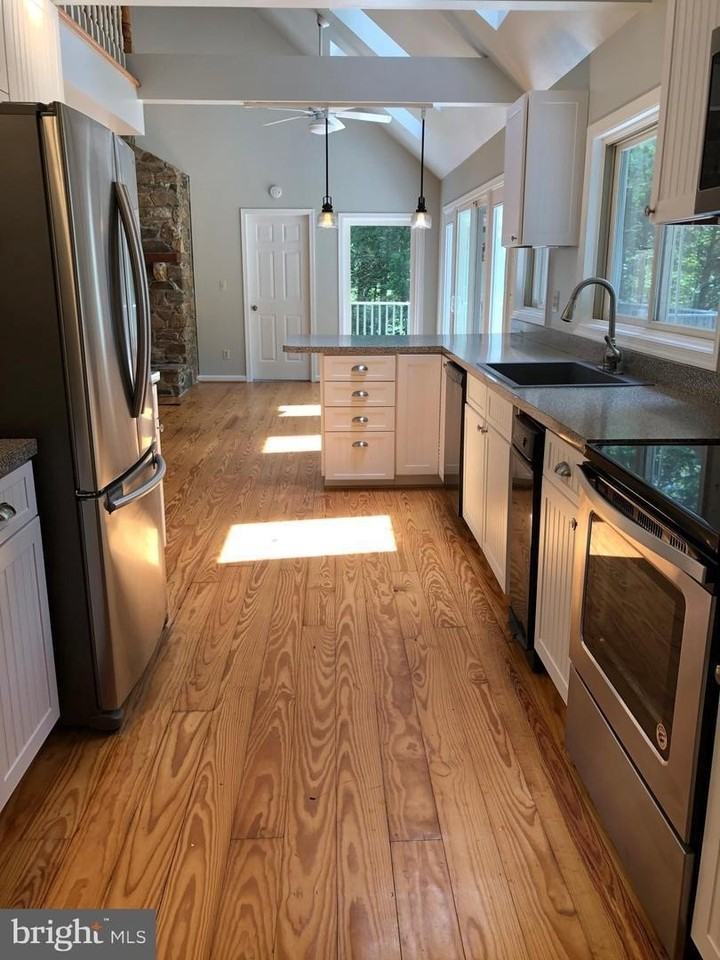 7630 Enon Church Rd - Photo 5 of 23