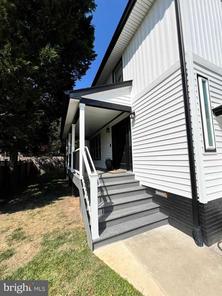 6788 Little River Tpke - Photo 4 of 23