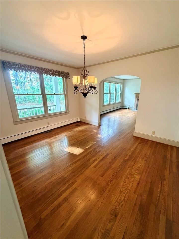 107 Stardust Ln - Photo 5 of 33