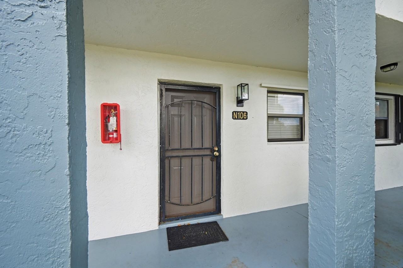 2181 W Woolbright Rd - Photo 3 of 21