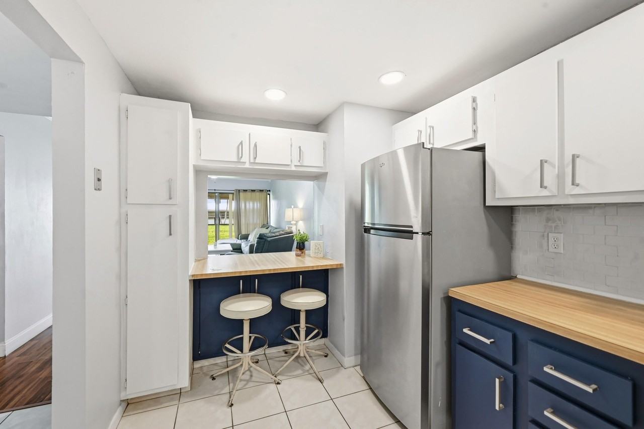 2181 W Woolbright Rd - Photo 6 of 21