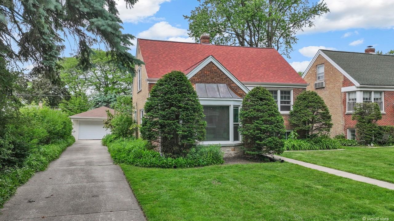 5320 Suffield Ct - Photo 2 of 30