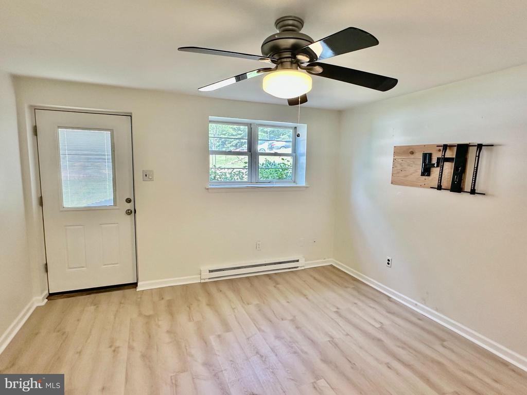 333 Lacey Ave ##B9 - Photo 2 of 13