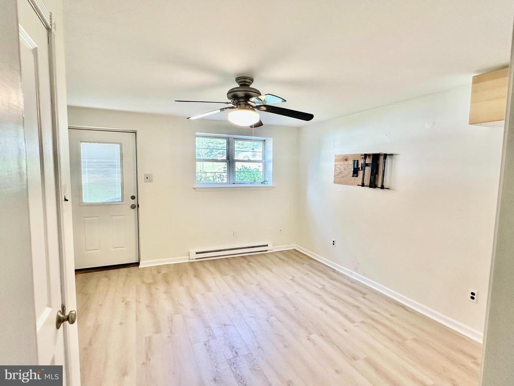 333 Lacey Ave ##B9 - Photo 4 of 13
