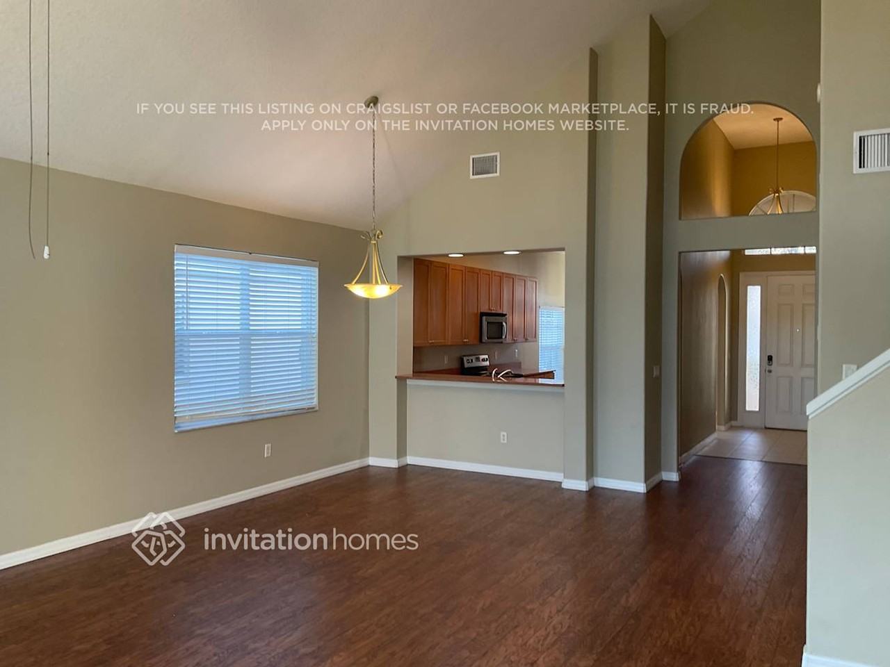 30738 Pumpkin Ridge Dr - Photo 3 of 19