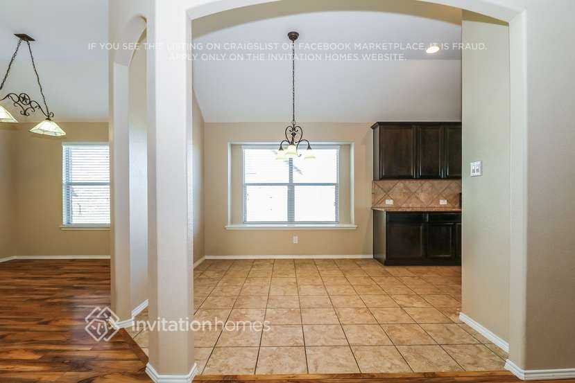 1208 Geddes Ct - Photo 4 of 18