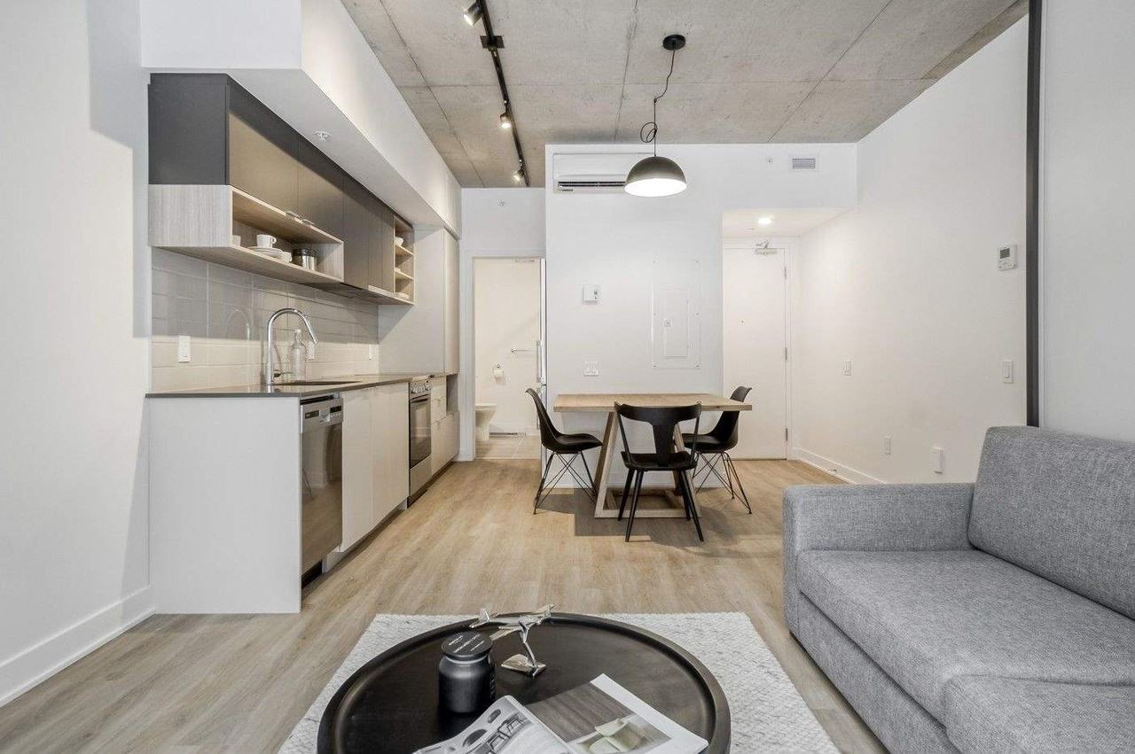 1424 Boul Saint-Laurent — photo 3