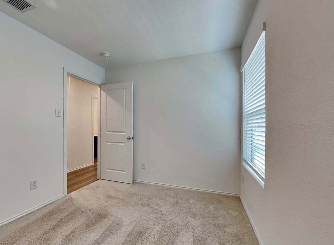 369 Branch Village Way - Photo 6 of 11