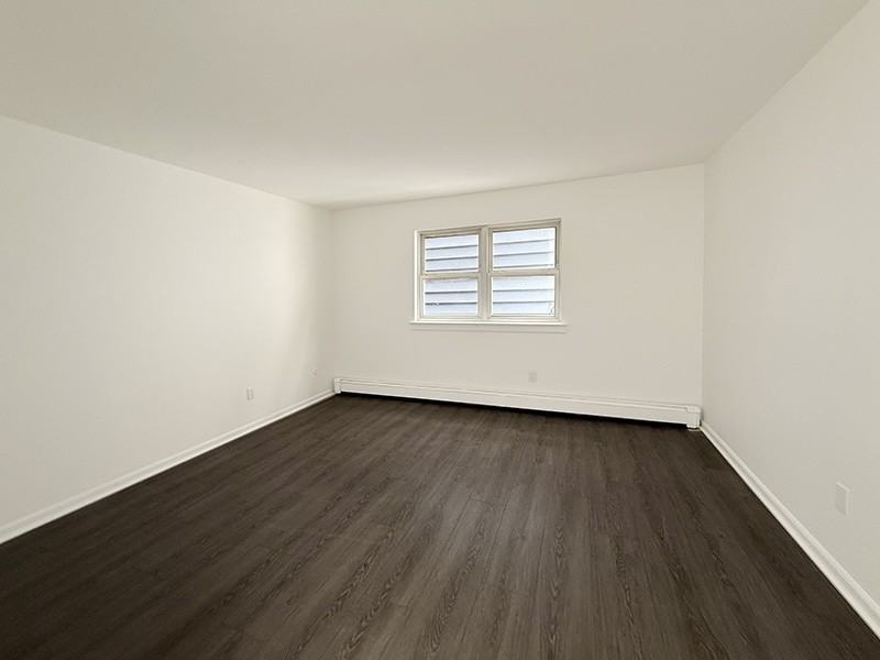 19 Van Rensselear Street - Photo 4 of 8