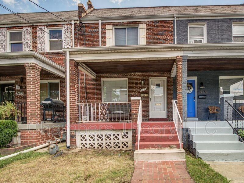 1417 Downing St Ne - Photo 2 of 50