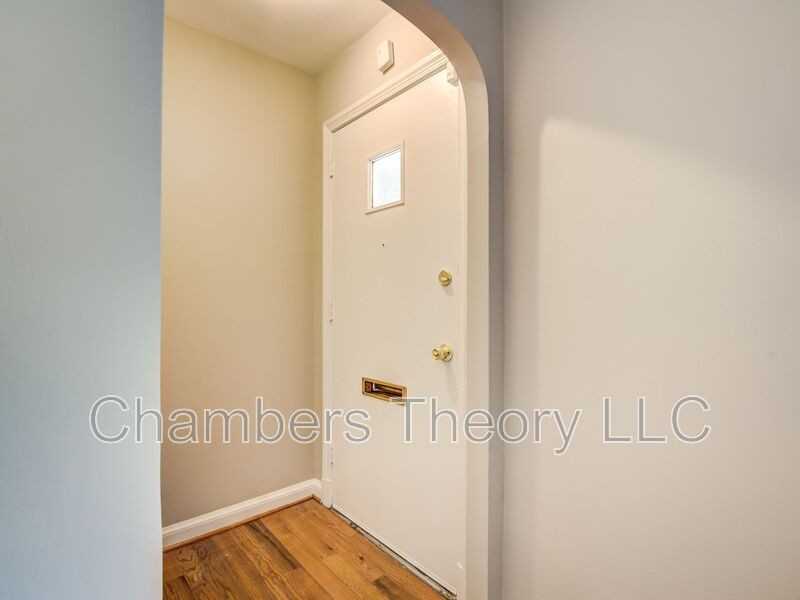 1417 Downing St Ne - Photo 7 of 50