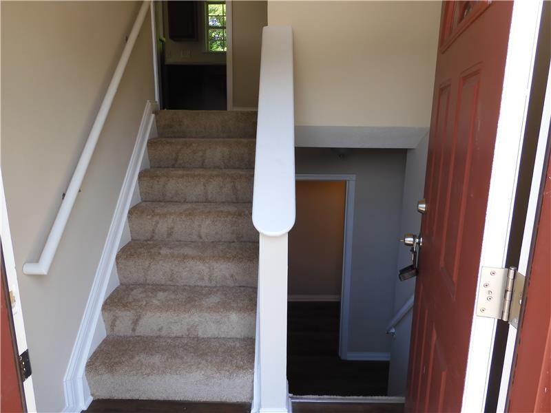 7222 Isaac Ln - Photo 2 of 31