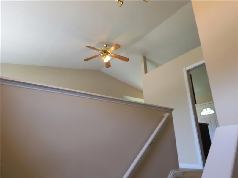 7222 Isaac Ln - Photo 4 of 31