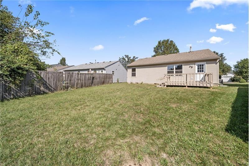 1259 Caravel Dr - Photo 2 of 17