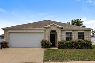 6730 Meadowcrest Dr - Photo 1 of 1