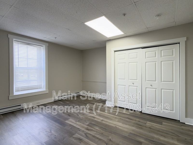 100 S Front St #1 - Photo 5 of 19