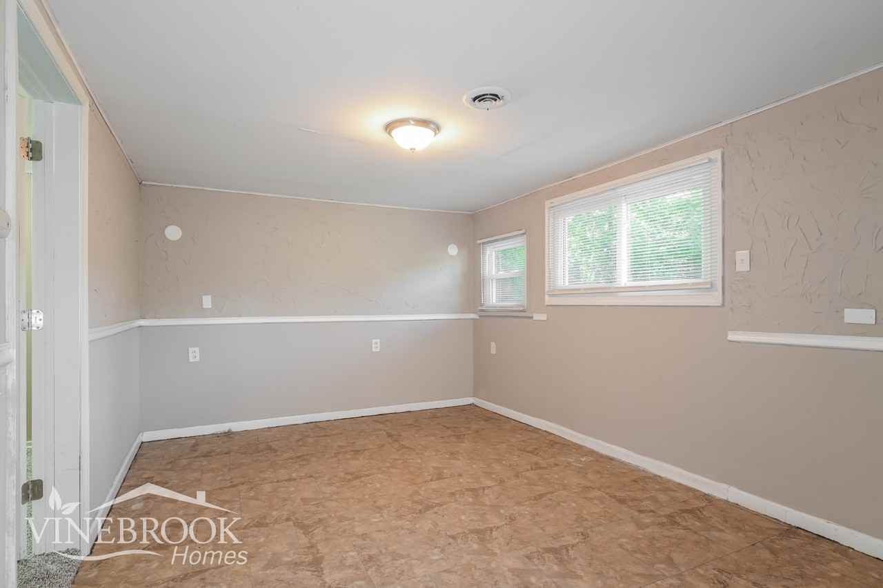 14 Marquette Dr - Photo 7 of 15