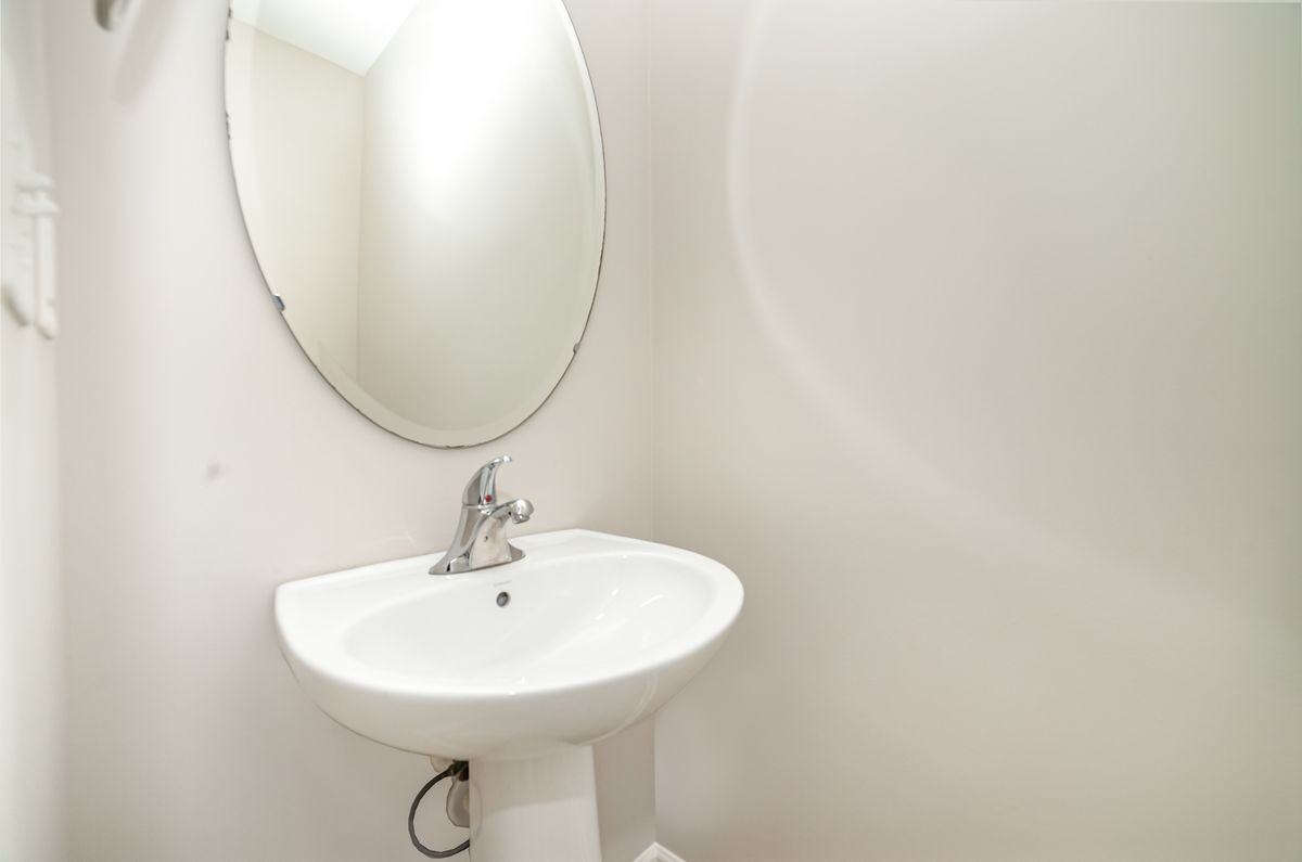 11033 Ardglass Ct - Photo 3 of 24