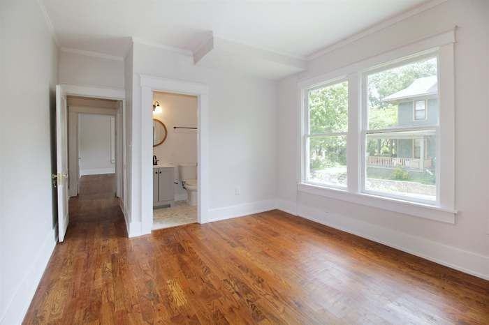 2027 Higbee Ave - Photo 6 of 17