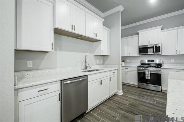 10921 Maitland Ave - Photo 6 of 18