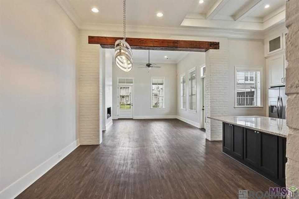 10931 N Creek Ln - Photo 4 of 14