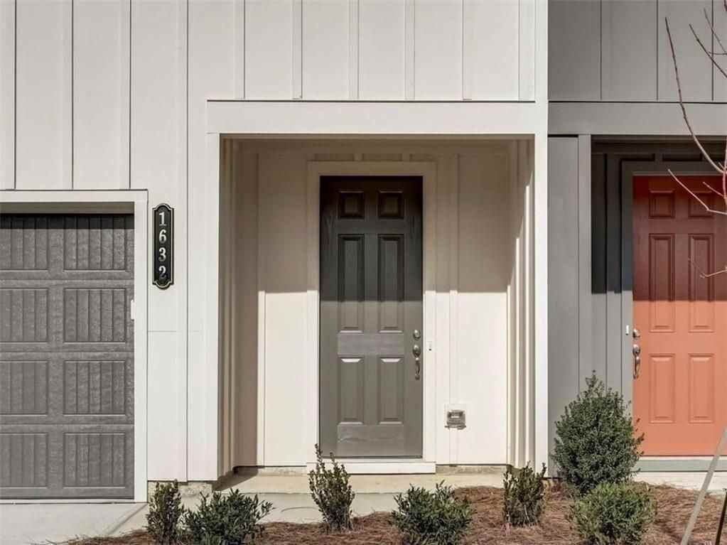 1632 Gunnin Trce Nw - Photo 2 of 39