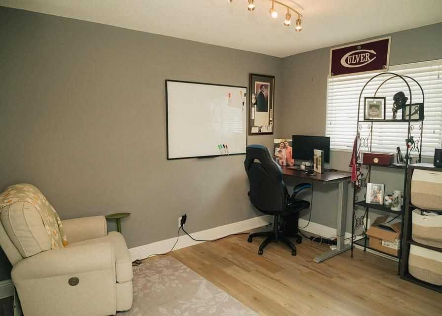 4815 Johnson St - Photo 4 of 12