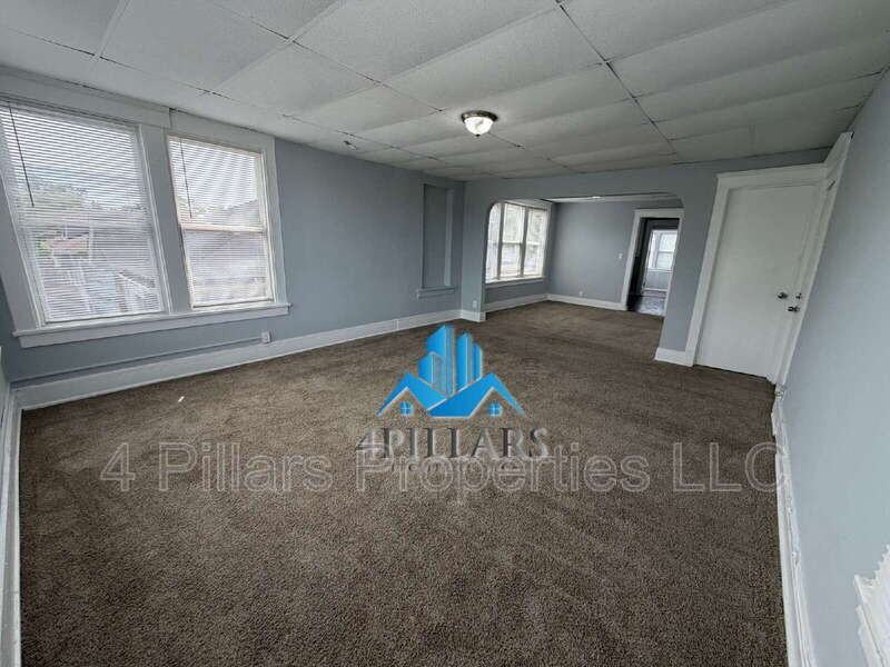 544 Pennsylvania St #2F2ndFL - Photo 3 of 23