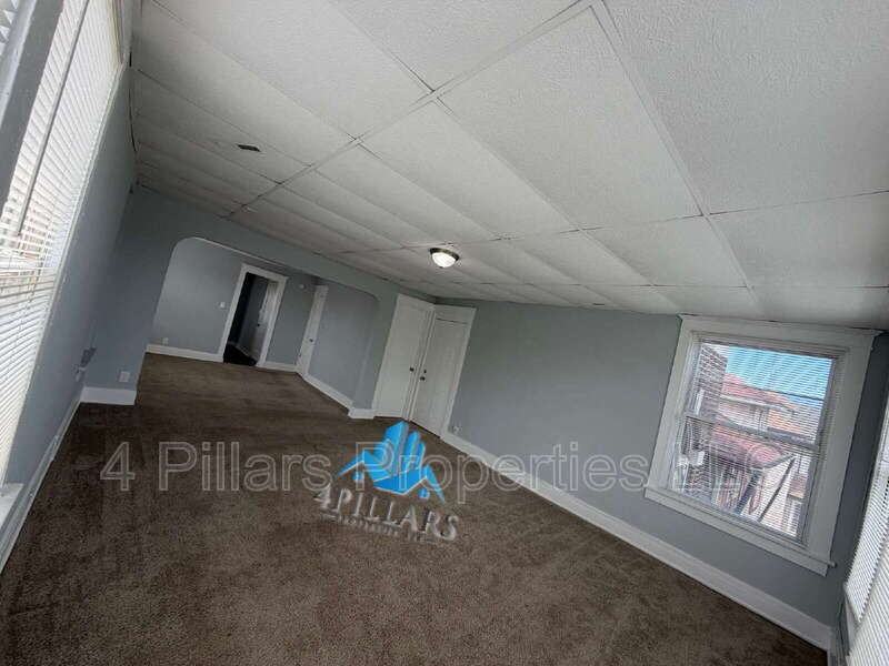 544 Pennsylvania St #2F2ndFL - Photo 4 of 23