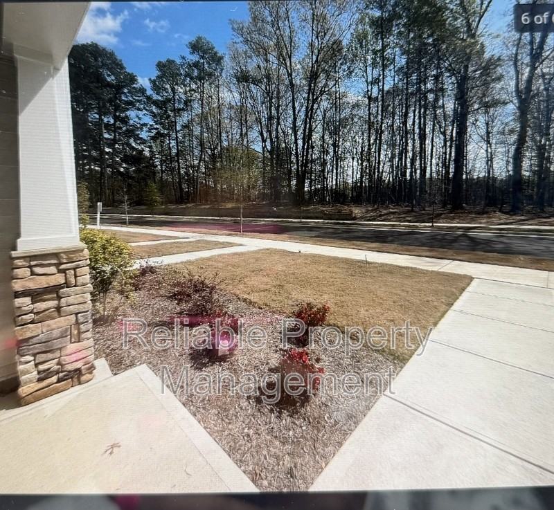 6407 Granite Quarry Dr - Photo 3 of 5