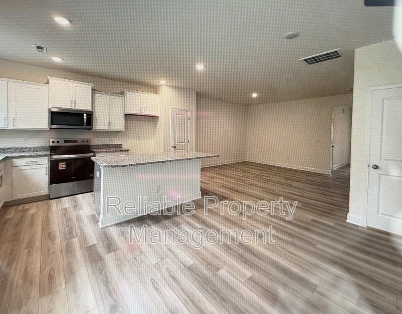6407 Granite Quarry Dr - Photo 4 of 5