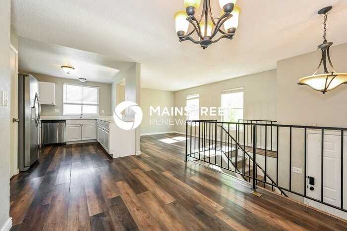 4275 S Halifax Way - Photo 6 of 17