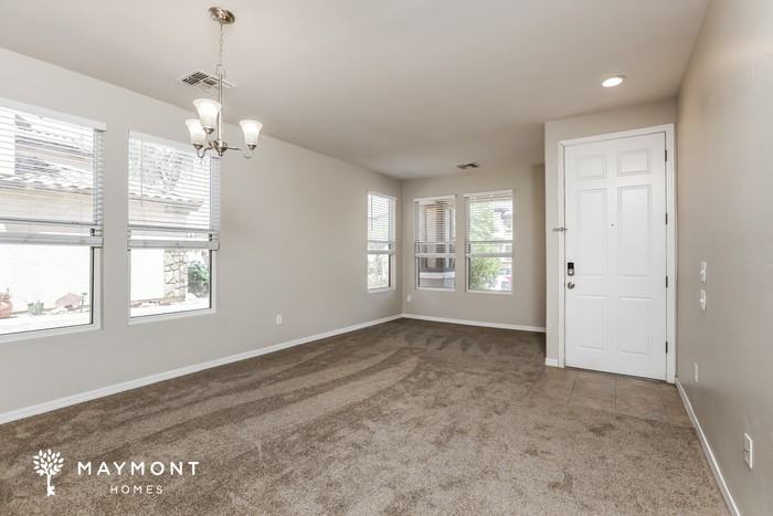 7010 S Sweetbush Ave - Photo 6 of 16