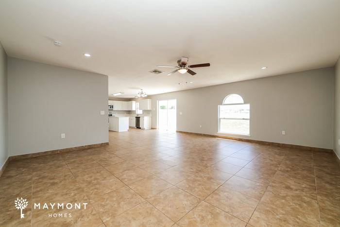 12627 Lake Vista Dr - Photo 6 of 17