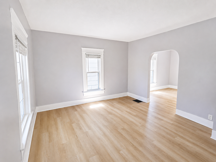 200 8th St Nw - Photo 2 of 13