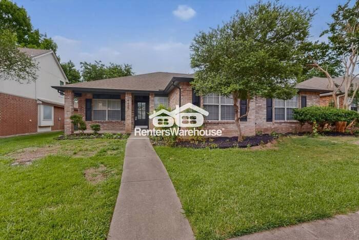 4405 San Mateo Ln - Photo 4 of 47