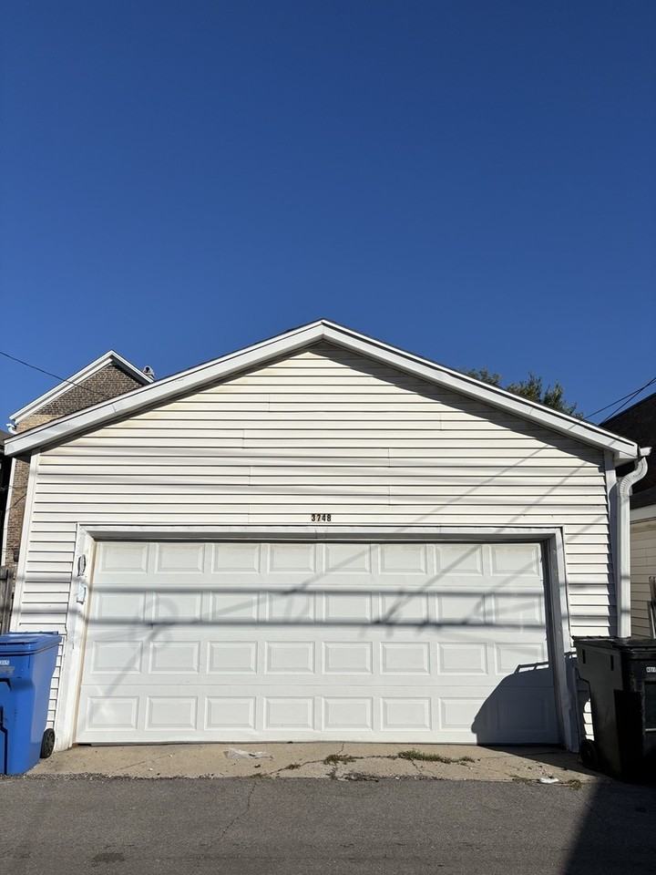 3748 S Wallace St #2 - Photo 3 of 26