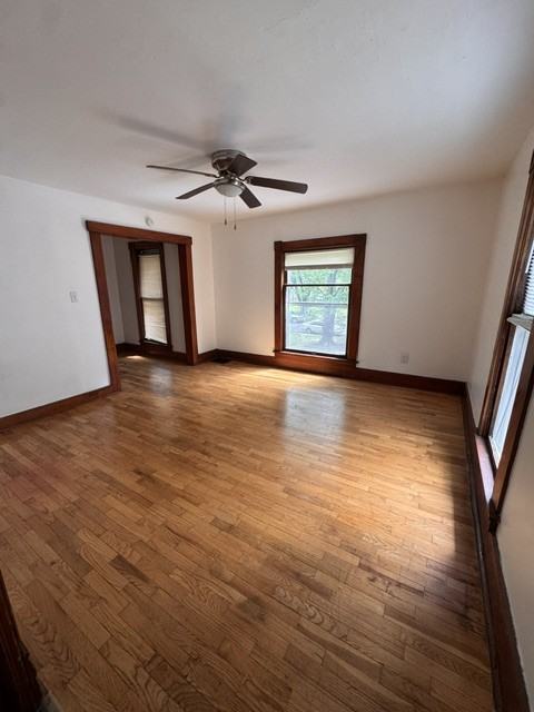 1111 Sw Western Ave #NA - Photo 2 of 12