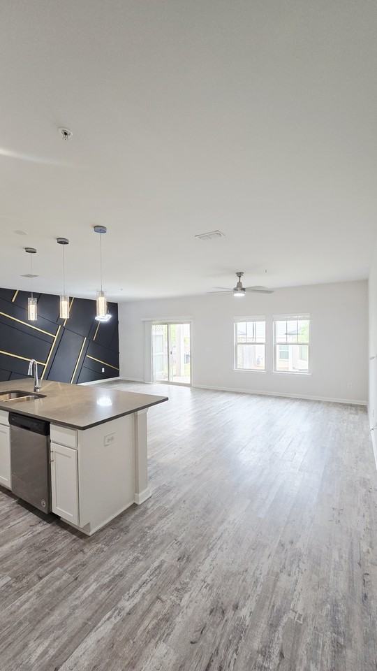 1159 Arrowlake Rd #1159 - Photo 5 of 27