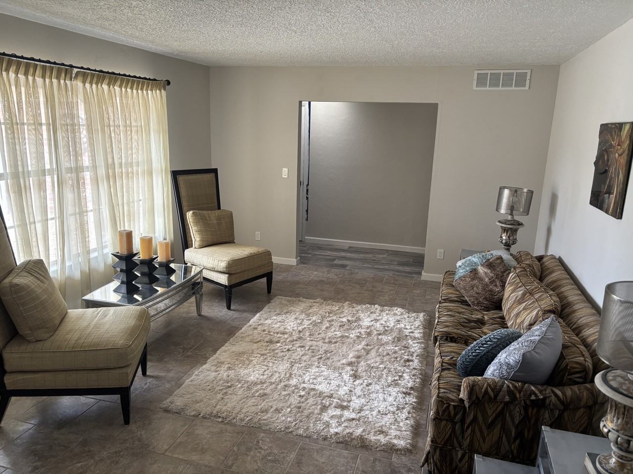 10608 Lakewood Ave #NA - Photo 2 of 13