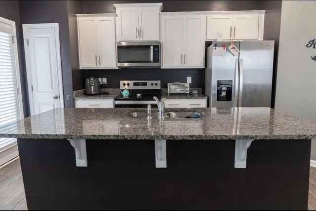 1564 Katherine Ct #NA - Photo 2 of 9