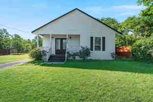 featured image of 2212 Clay Ave #NA