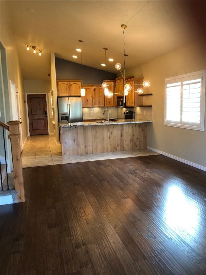 2224 W Mackay Ln - Photo 4 of 13