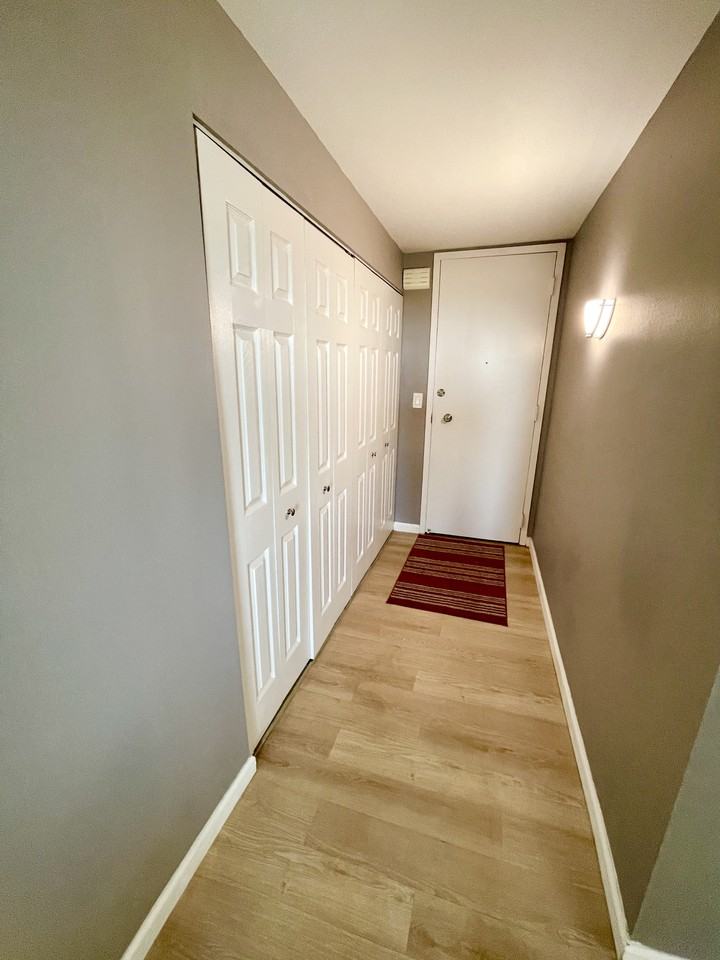 7039 San Pedro Ave #1 - Photo 6 of 22