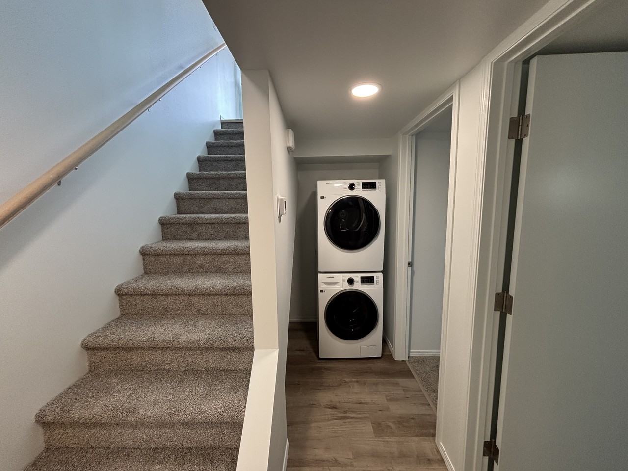 12021 55 St Nw - Photo 6 of 12